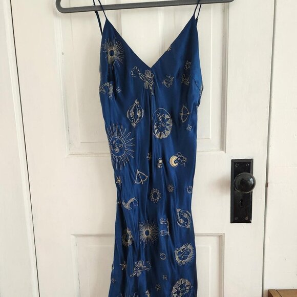 Réalisation Par Blue and Gold Zodiac Silk Slip Dress - Picture 3 of 6